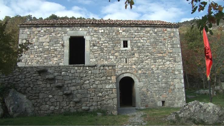 House of Ded Gjo Luli (Kulla e Ded Gjo Lulit)